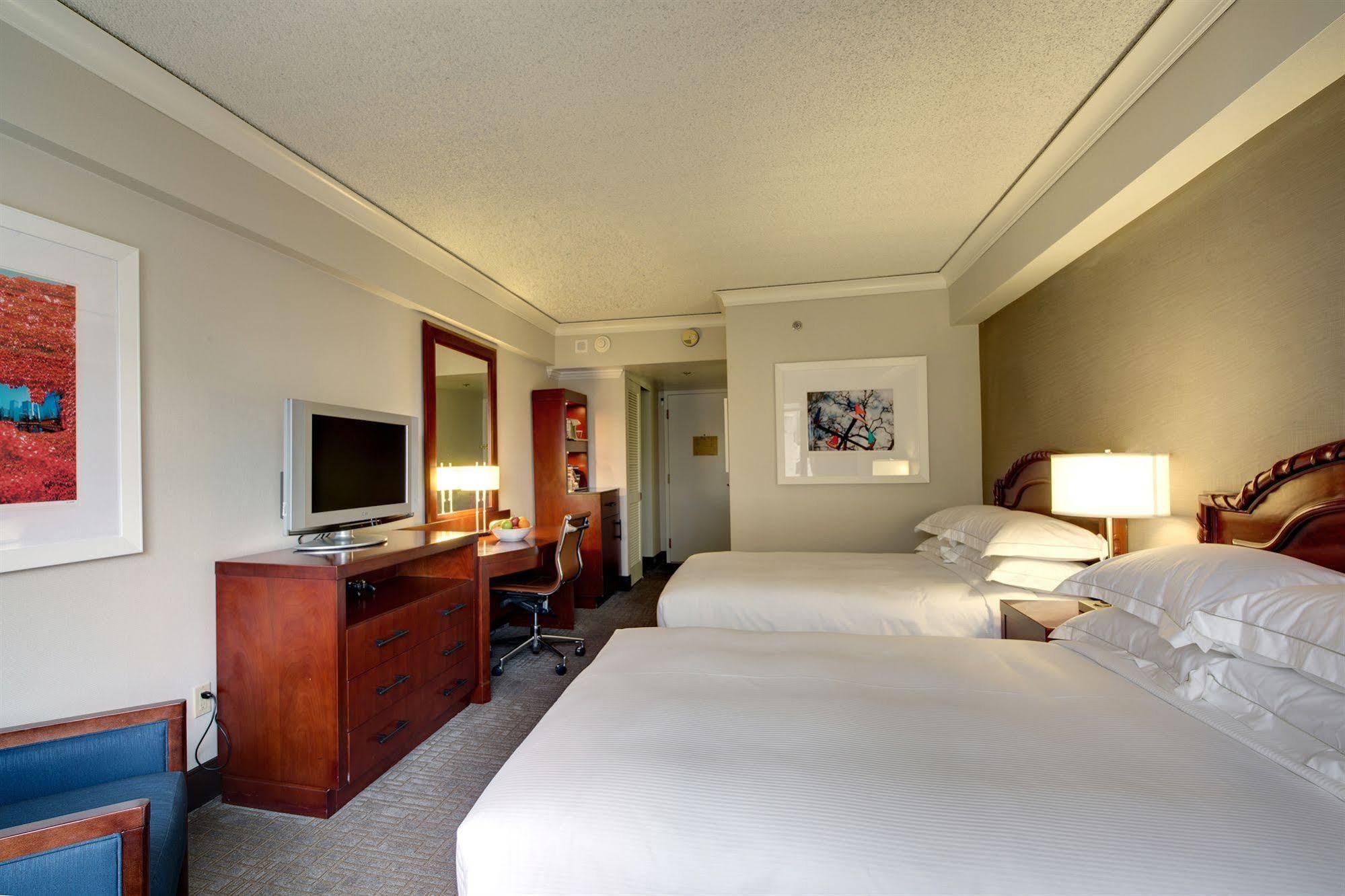 Coast Downtown By Apa 3*