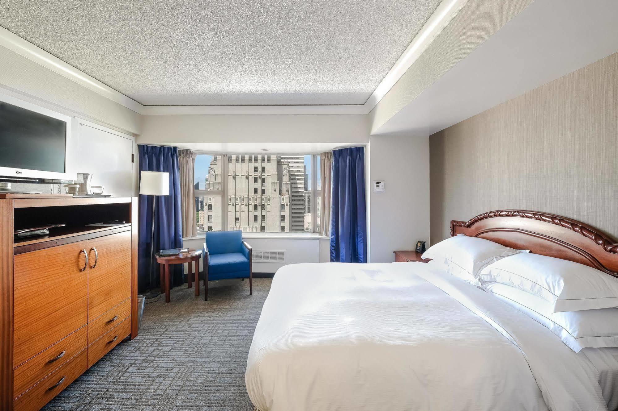 Hotel Coast Downtown By Apa 3*