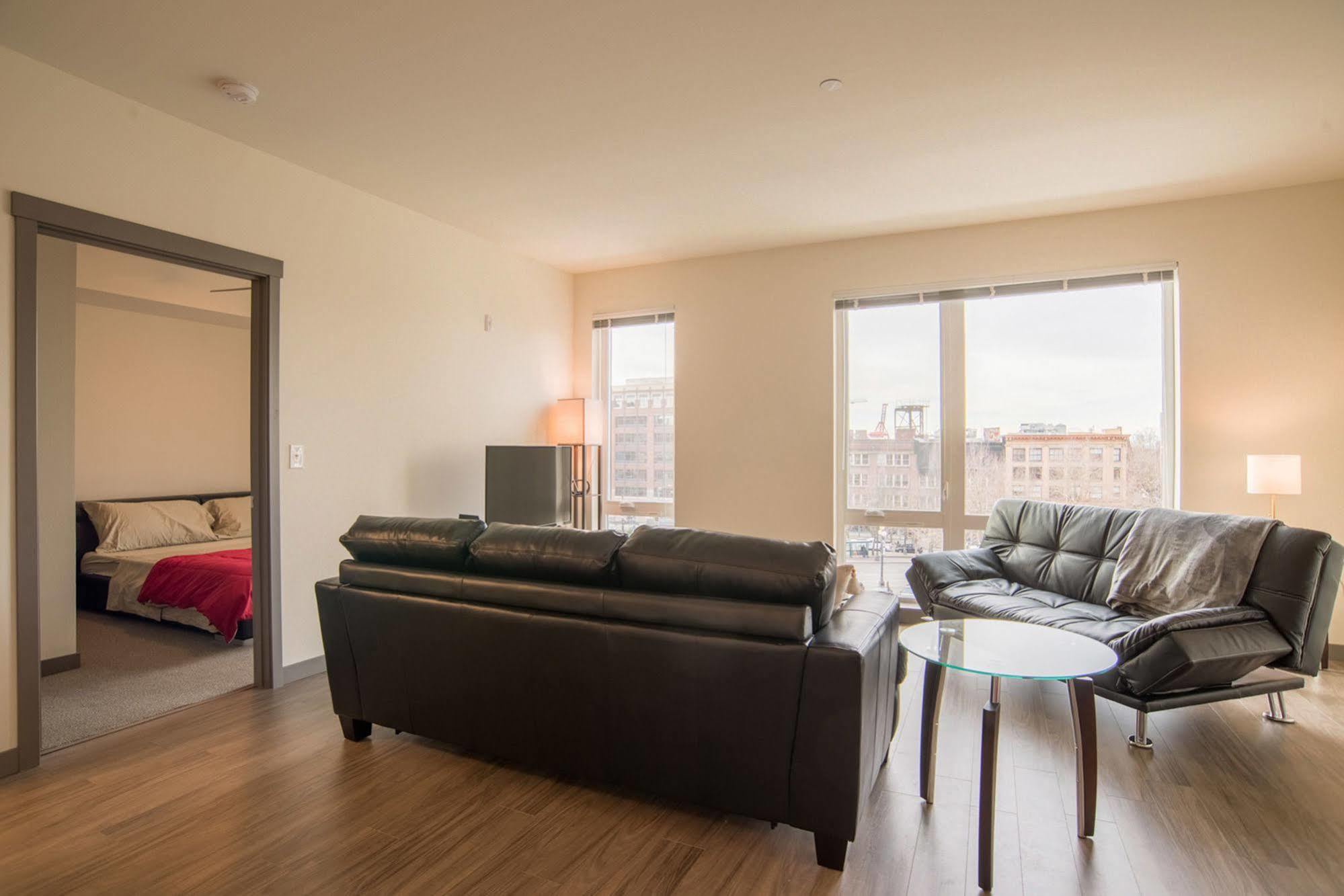 Hotel Pelicanstay In Pioneer Square