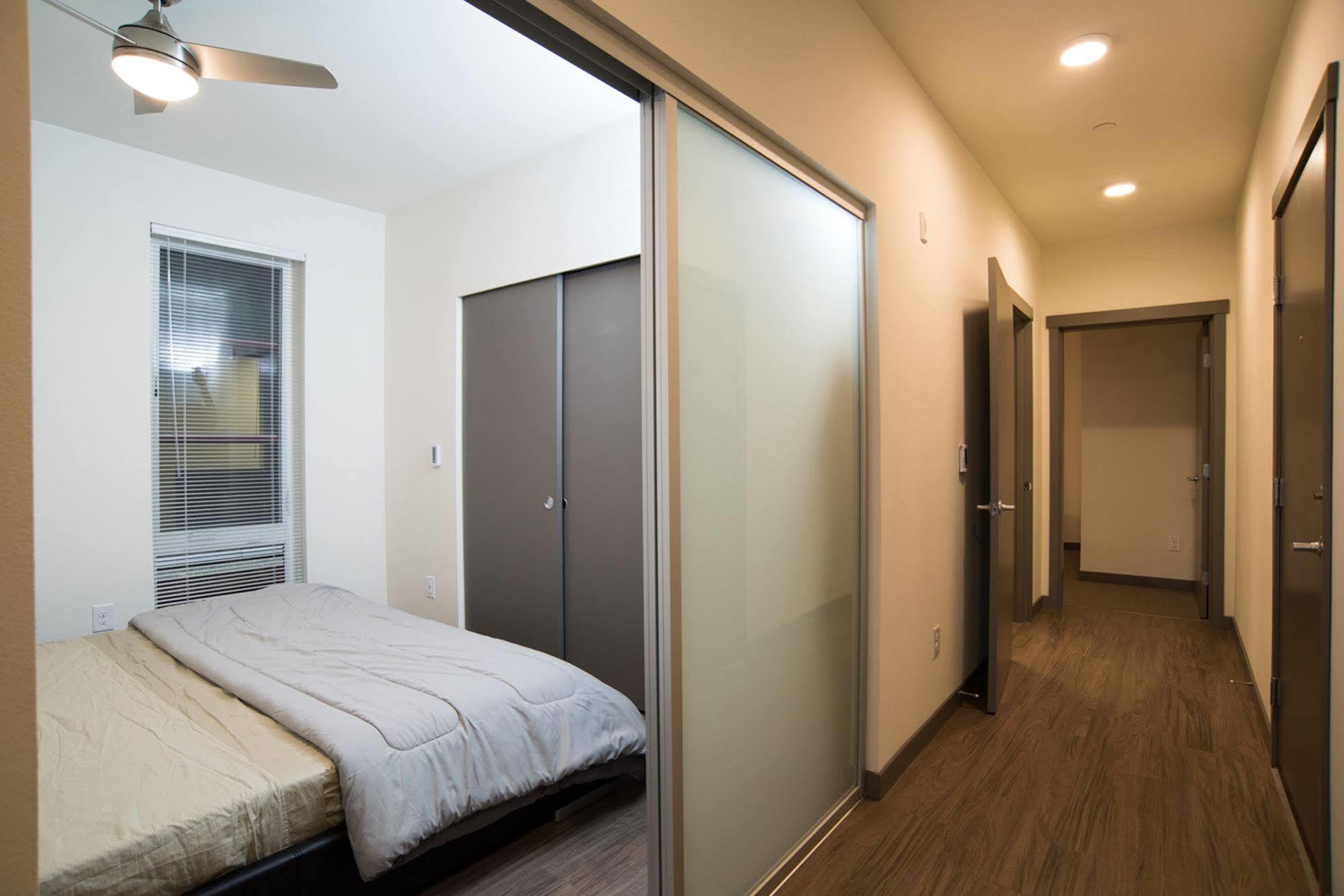 Pelicanstay In Pioneer Square