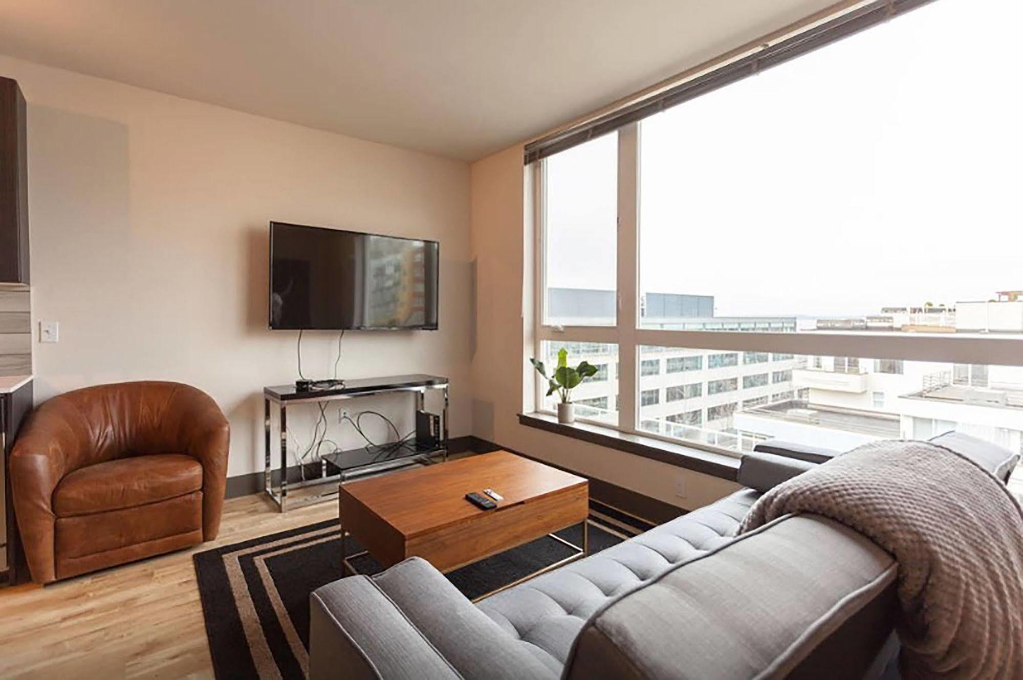 Belltown Waterfront By Barsala Seattle