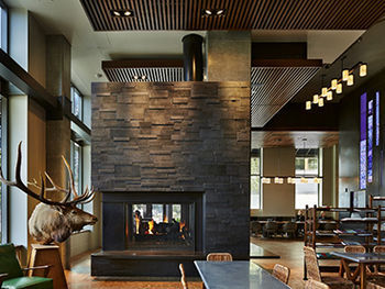 Oakwood At Via 6 Apartment