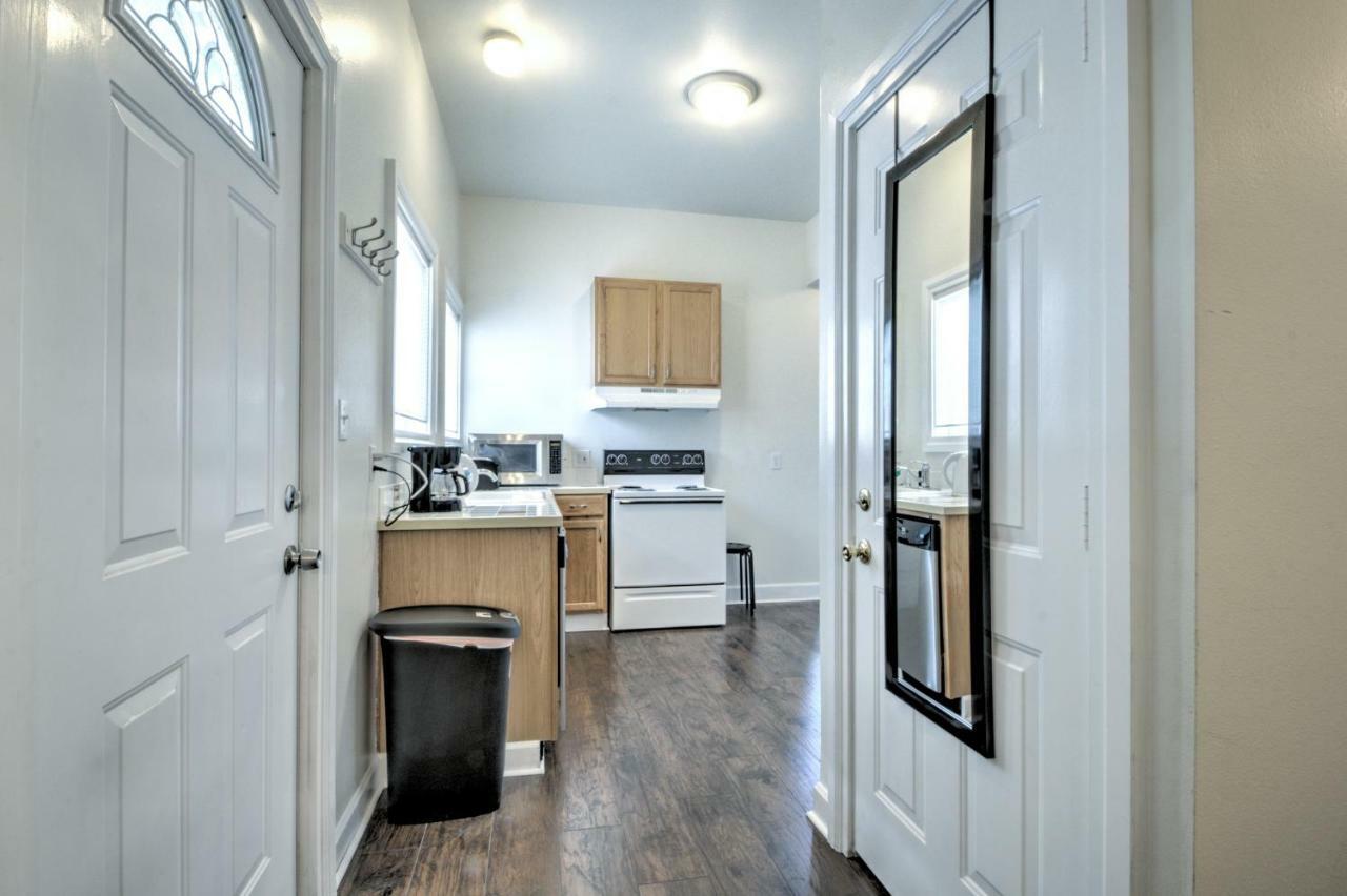 Capitol Hill Luxury Apartment *