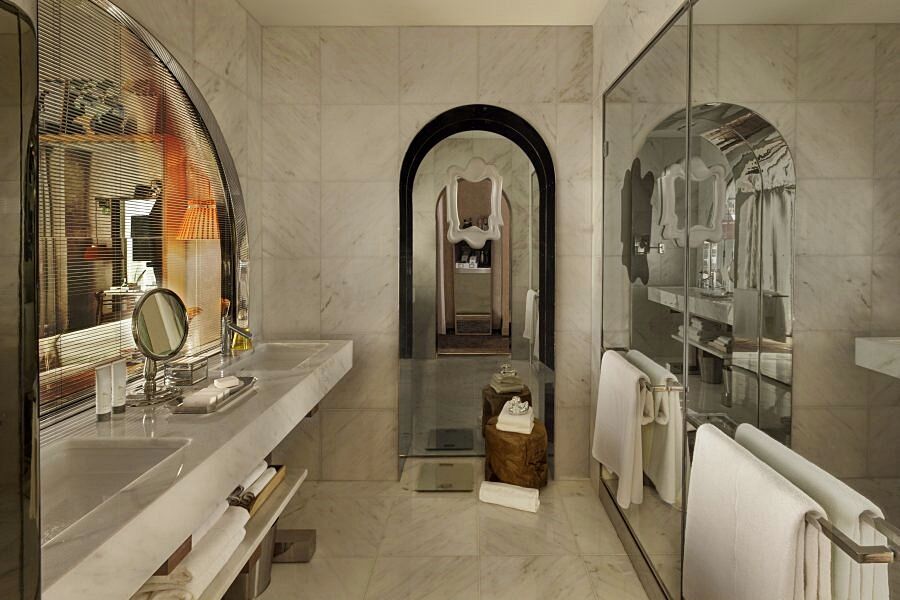 Hotel Sls 4*