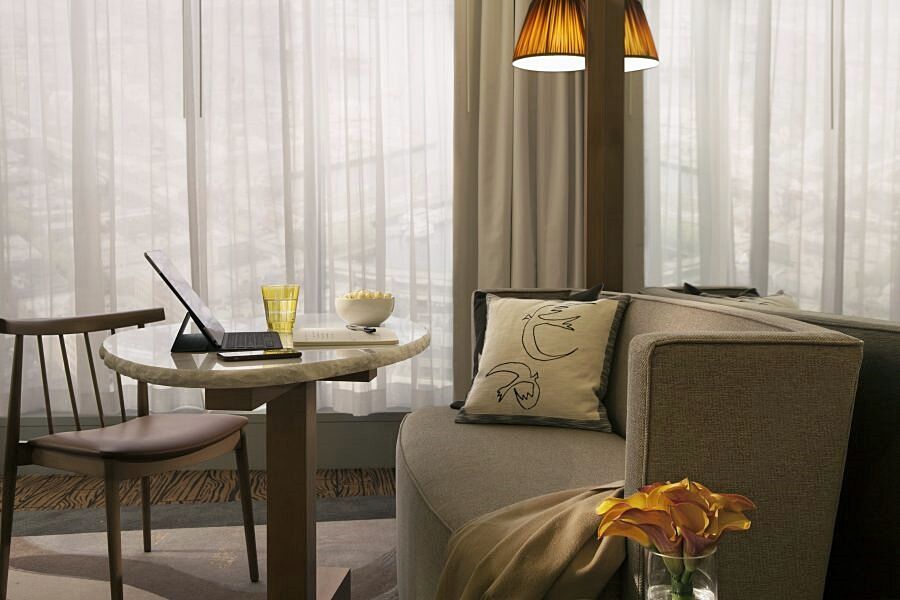 Hotel Sls 4*