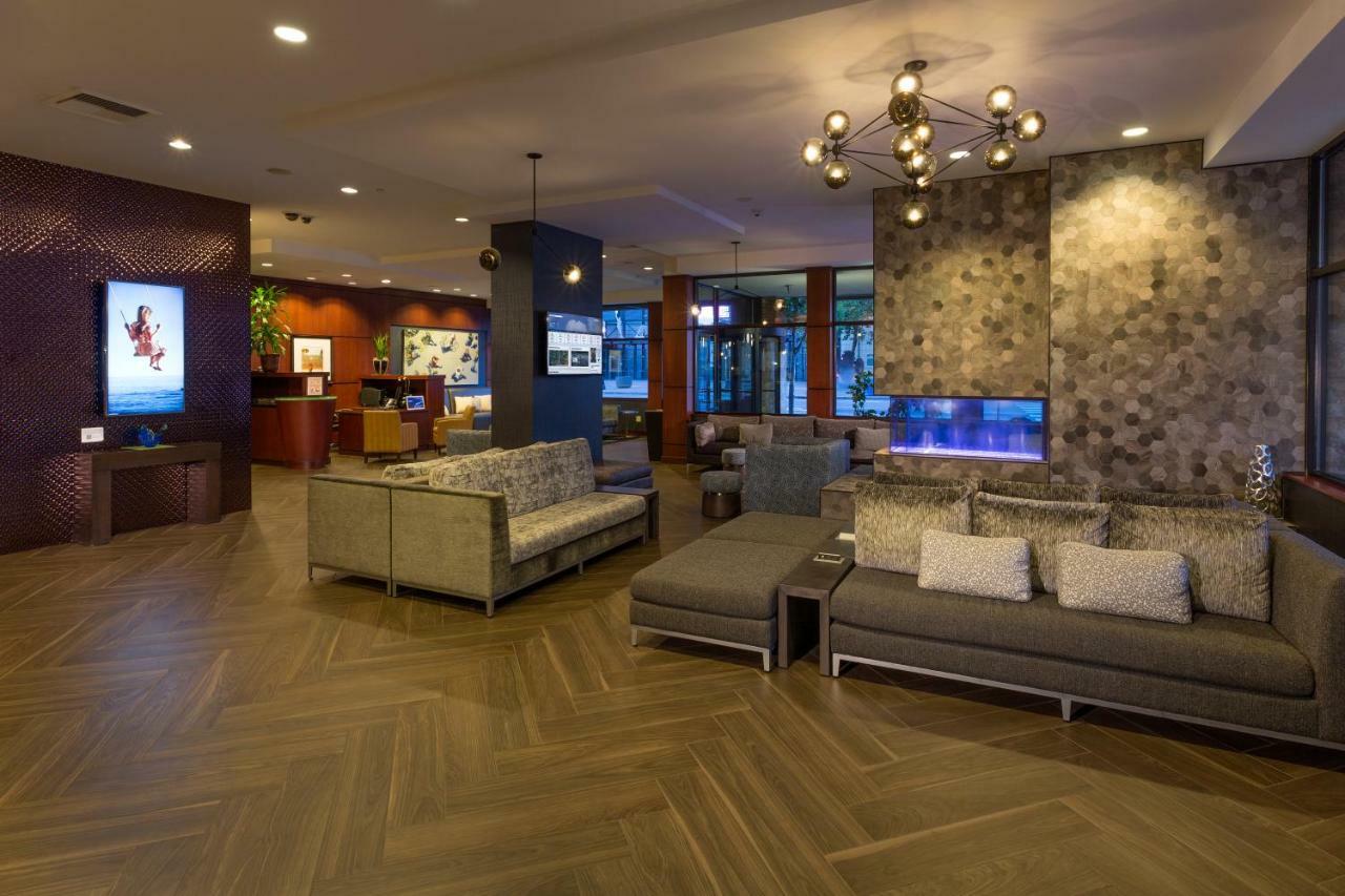 Silver Cloud - Stadium Hotel 4*