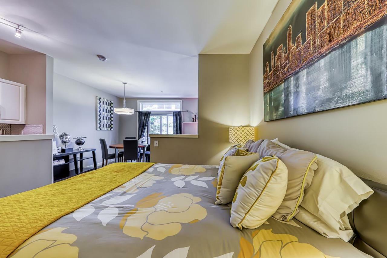 Belltown Court South Apartment *