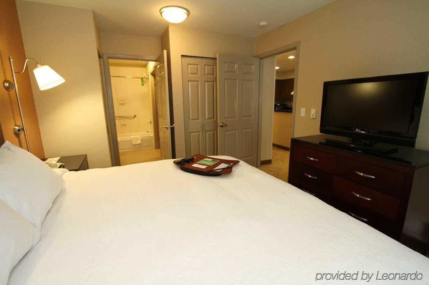 Hampton & Seattle-downtown 3*