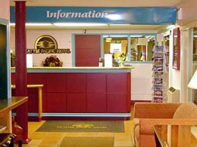 Pacific Hotel 2*