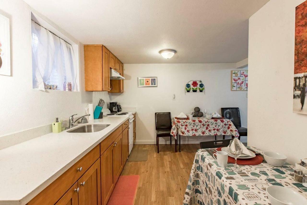 A-lake Union One Br Apartment- Sleep 4 Apartment