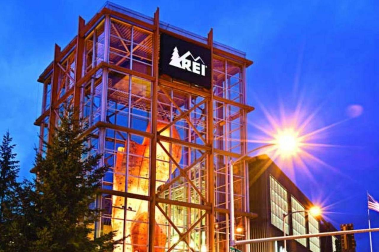 A-lake Union One Br Apartment- Sleep 4 *