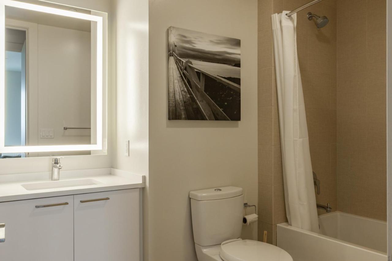 Downtown Convention Center Apartment *