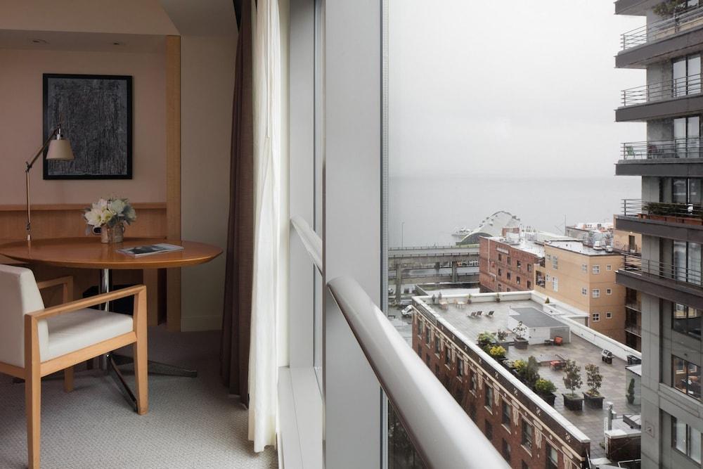 Four Seasons 5*
