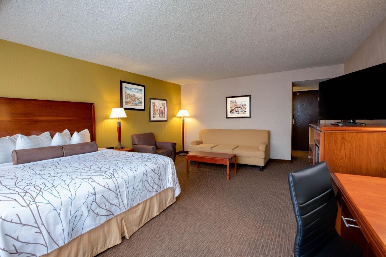 Hotel Executive By The Space Needle Seattle
