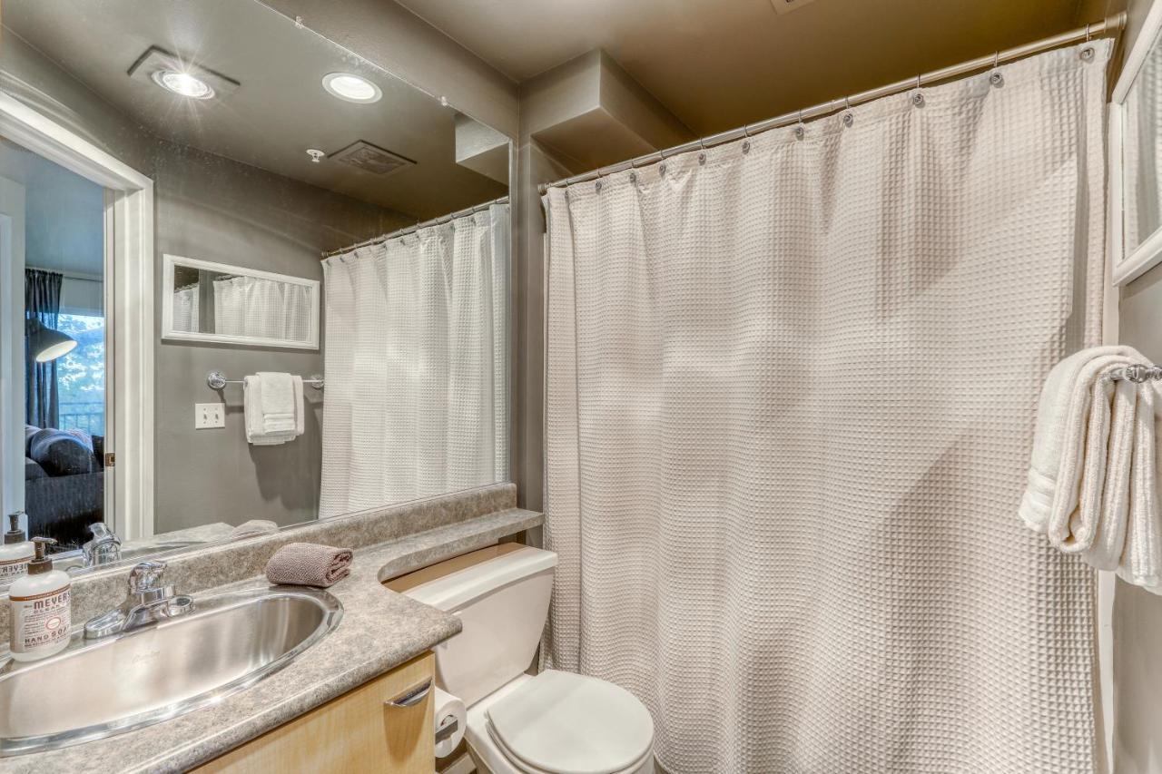 Vine Paradise & Montreux Holiday home Seattle