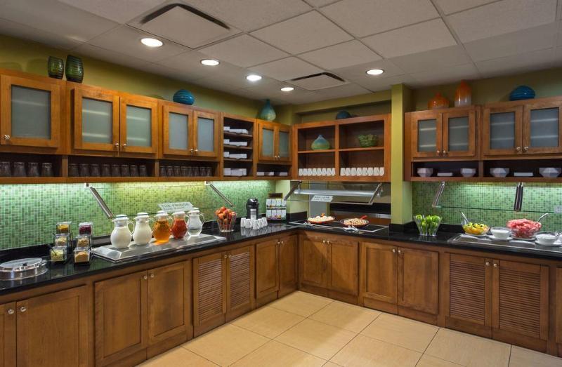 Hyatt House Downtown Hotel 3*