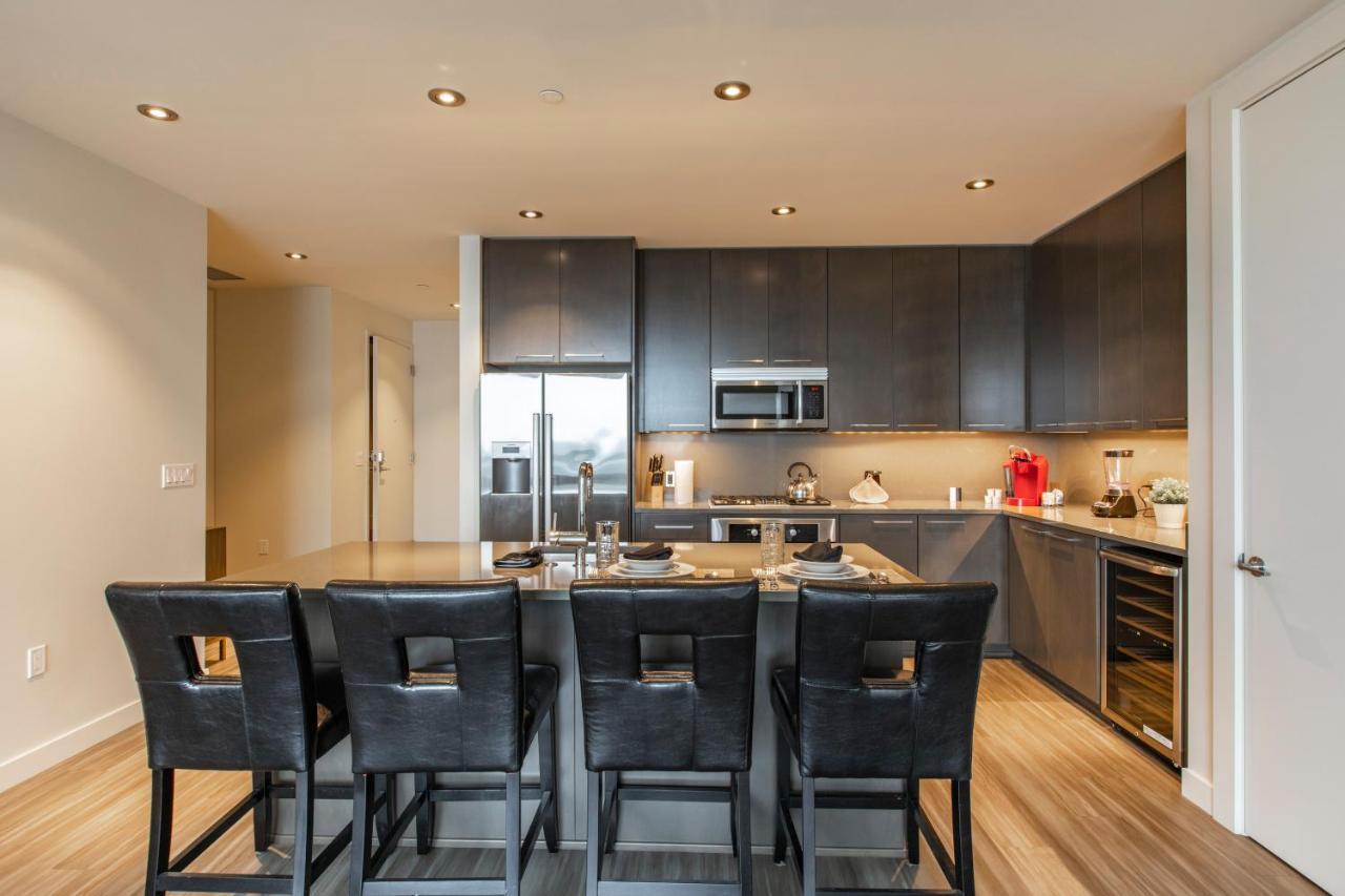 Downtown Convention Center Apartment Seattle