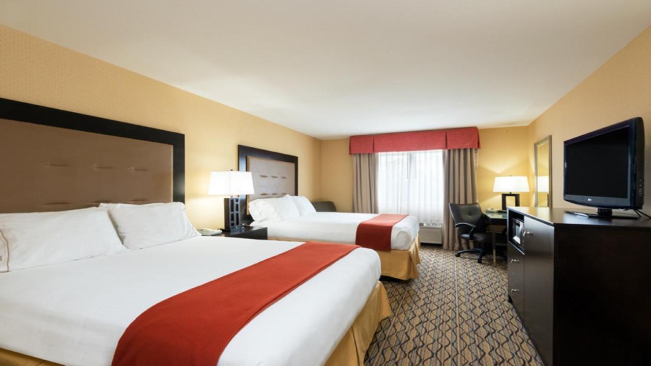 Express & North - Shoreline, An Ihg 3*