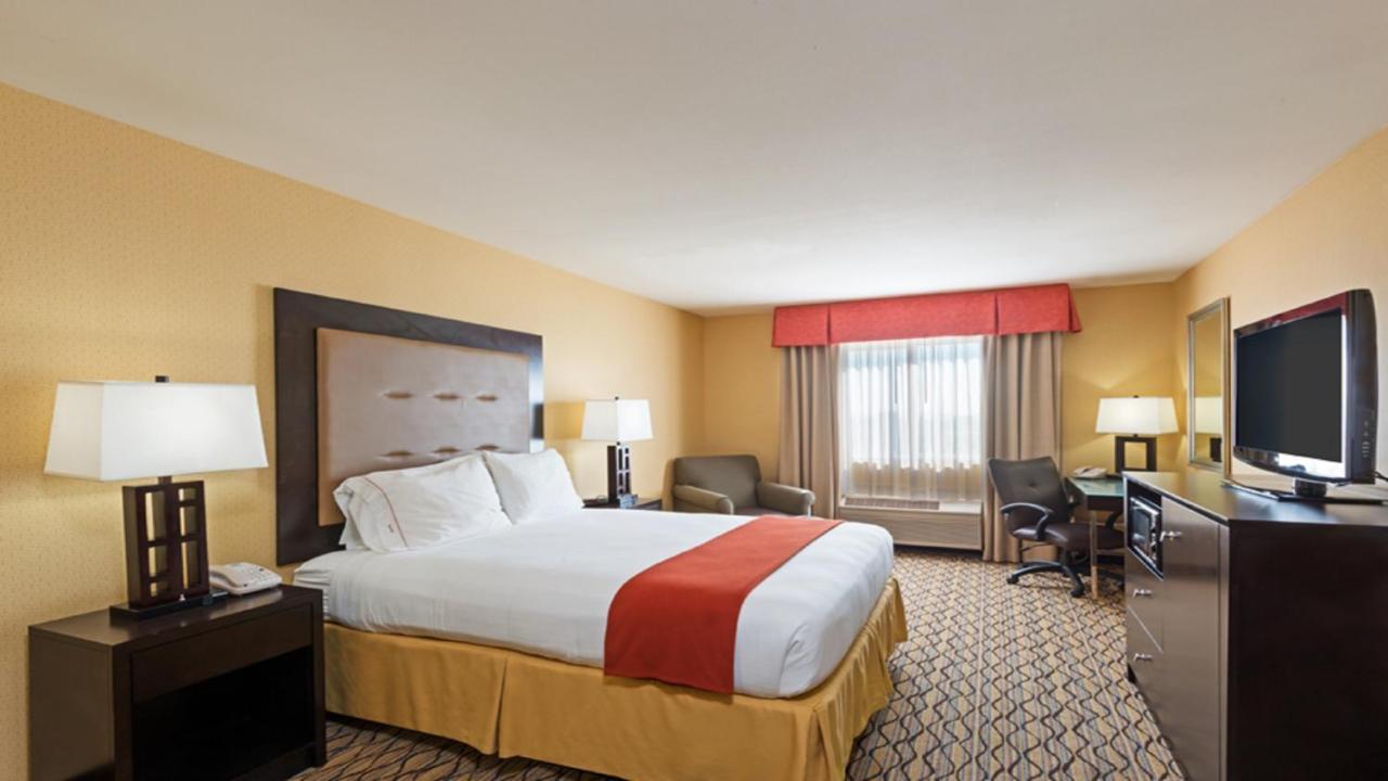 Express & North - Shoreline, An Ihg Hotel
