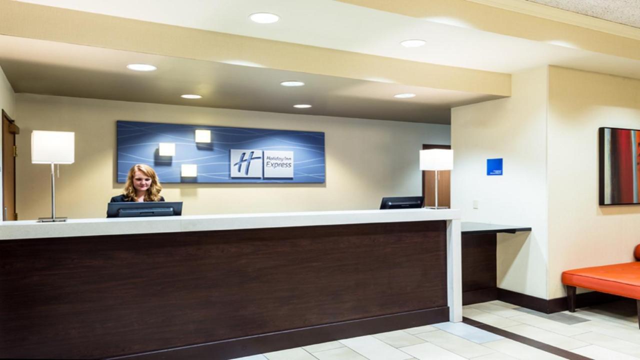 Hotel Express & North - Shoreline, An Ihg Seattle