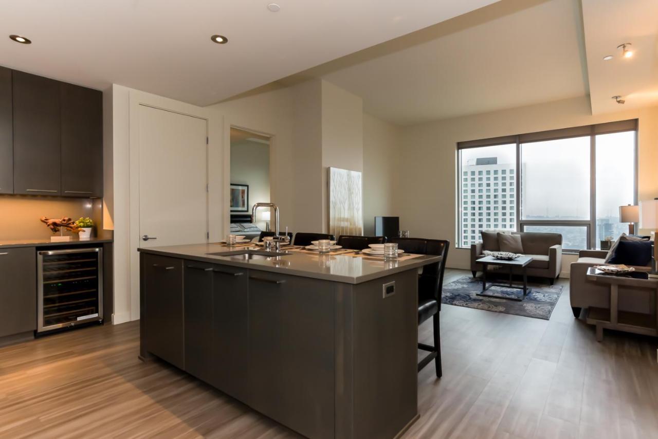 Apartment Downtown Convention Center