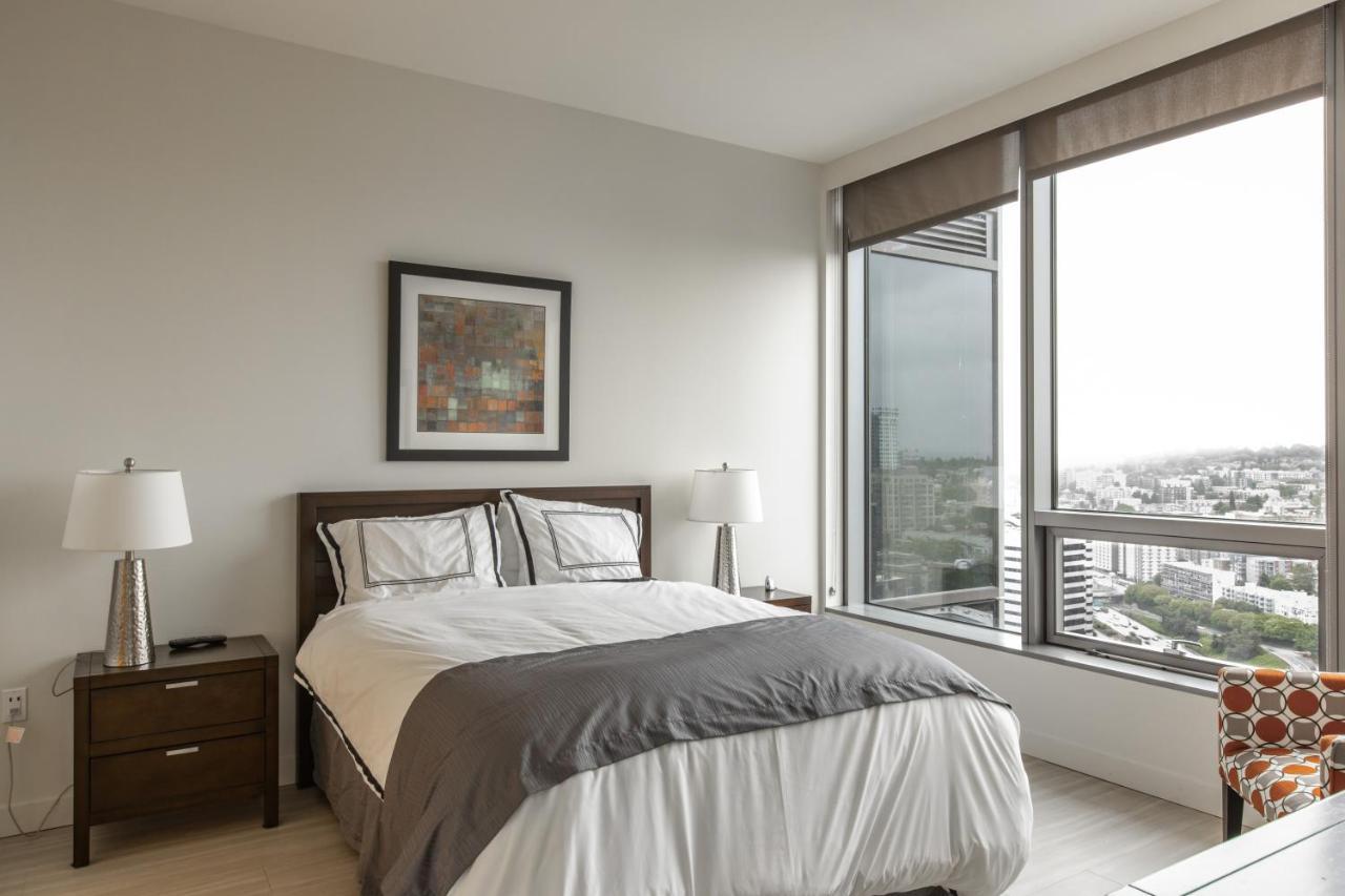 Downtown Convention Center Apartment *