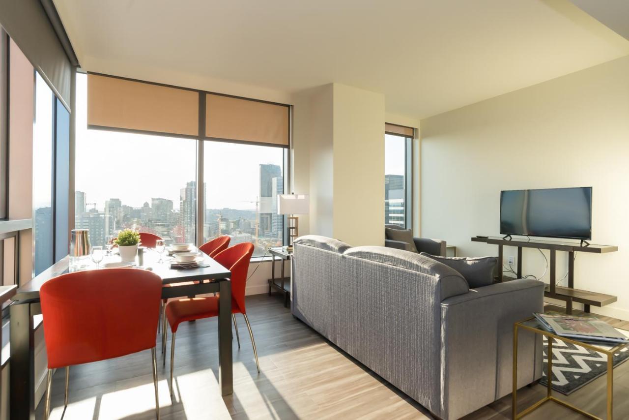 Downtown Convention Center Apartment *