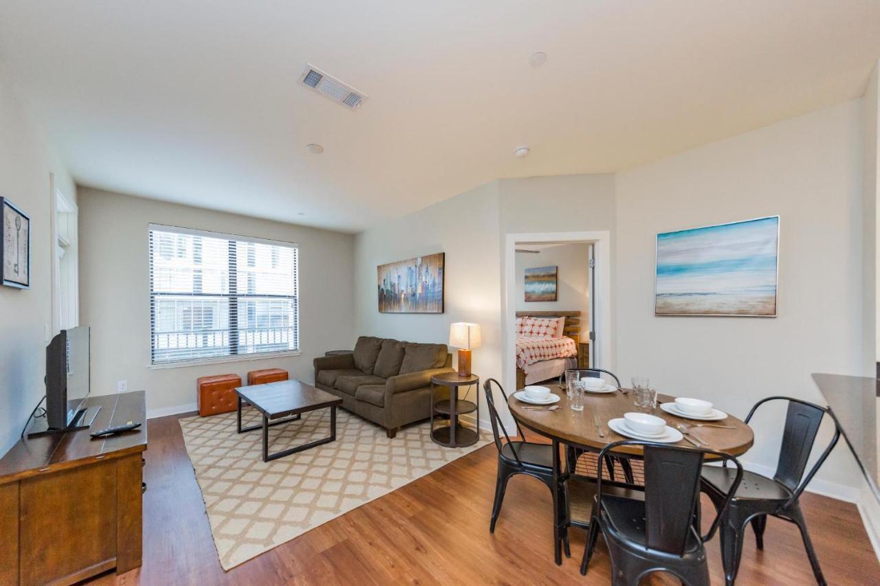 Capitol Hill Exclusive Luxury Apartment