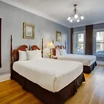 Marqueen Hotel