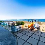 Seaside Serenity 1 Bedroom Apt With Balcony Near Alki
