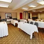 Comfort Suites