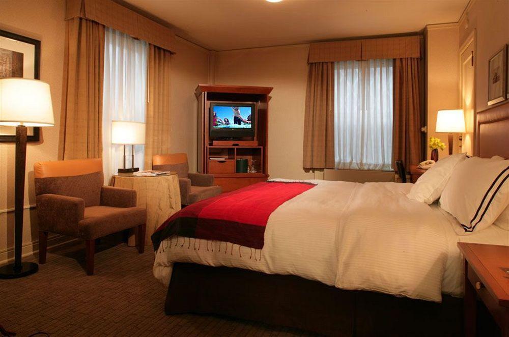 Hotel Executive Pacific Seattle