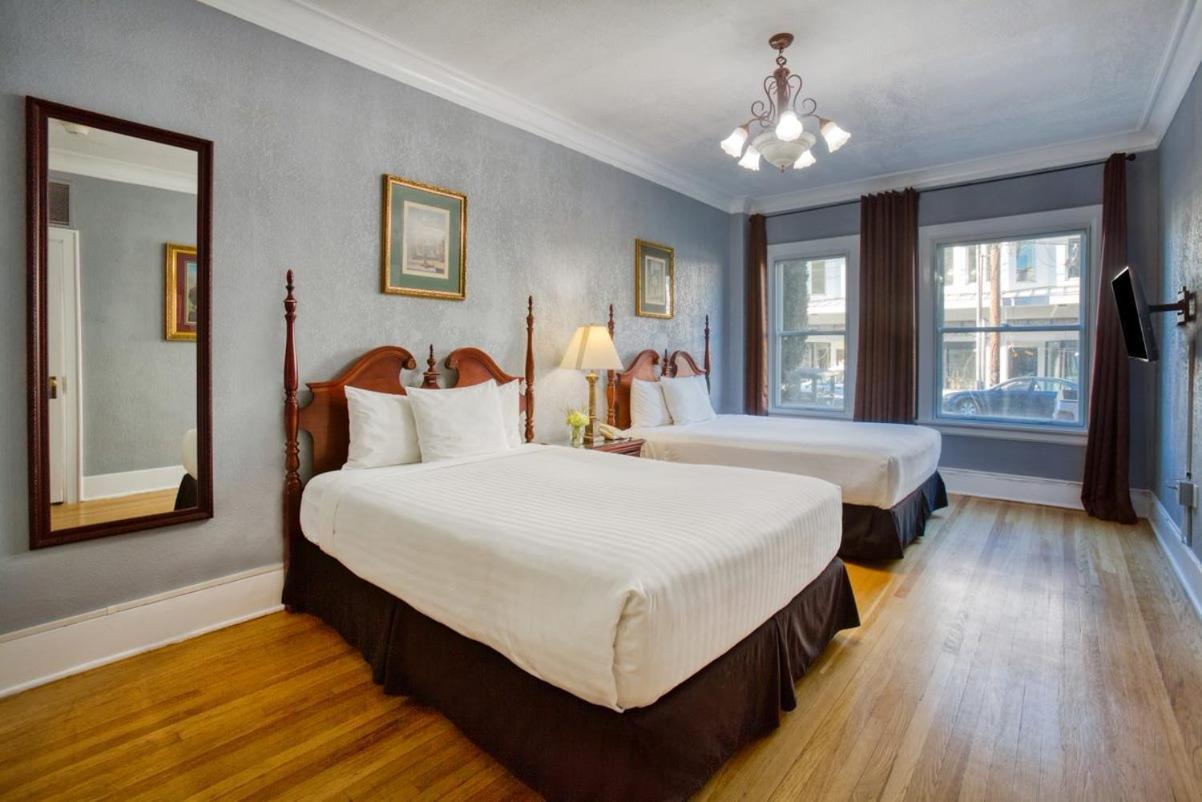 Hotel Marqueen