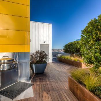 Apartment Belltown Residences