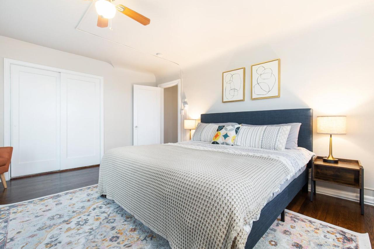 Alki Beach, 3br, Prime Location, Steps To Beach *