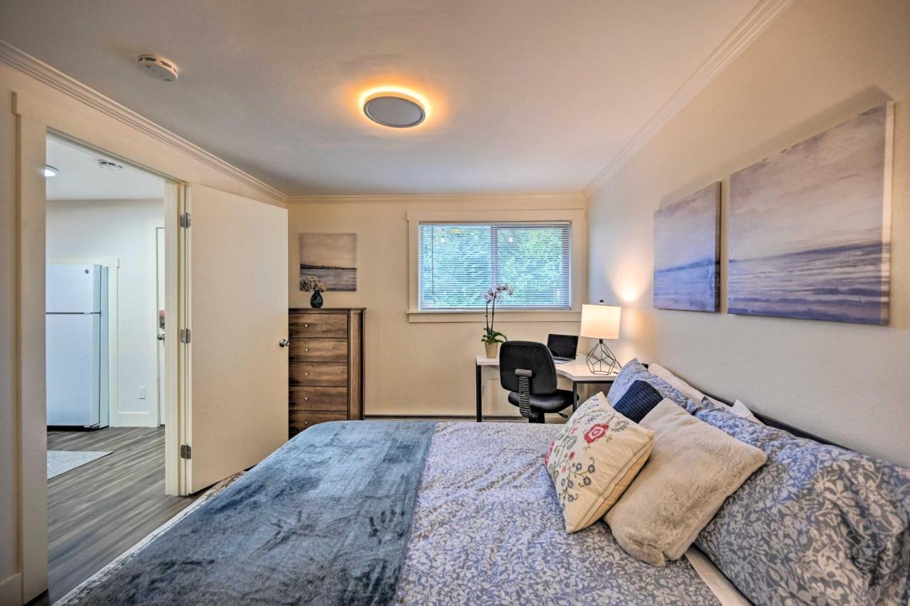 Cozy In Ballard About 7 Mi To Downtown!