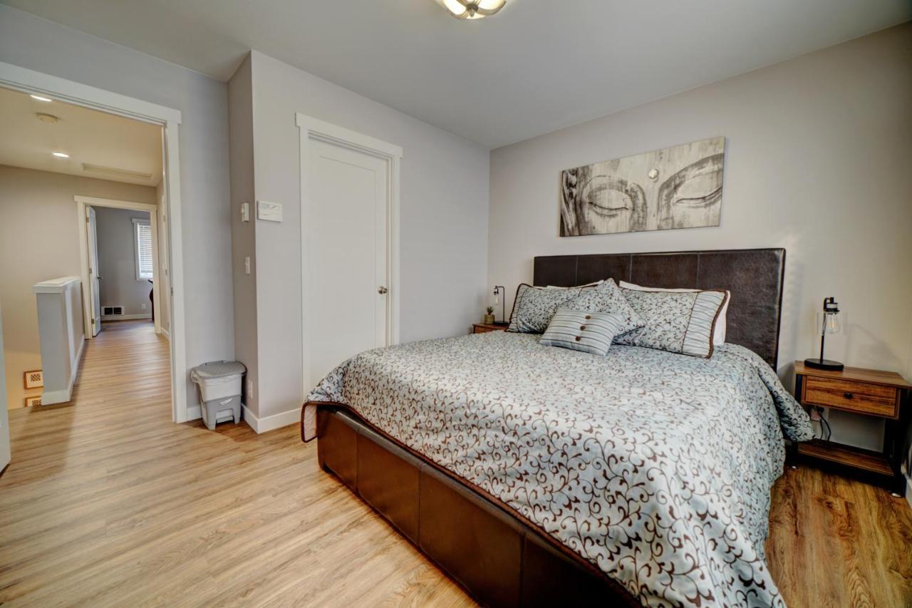 Cozy 2 Bedroom Townhouse In Northgate Holiday home *