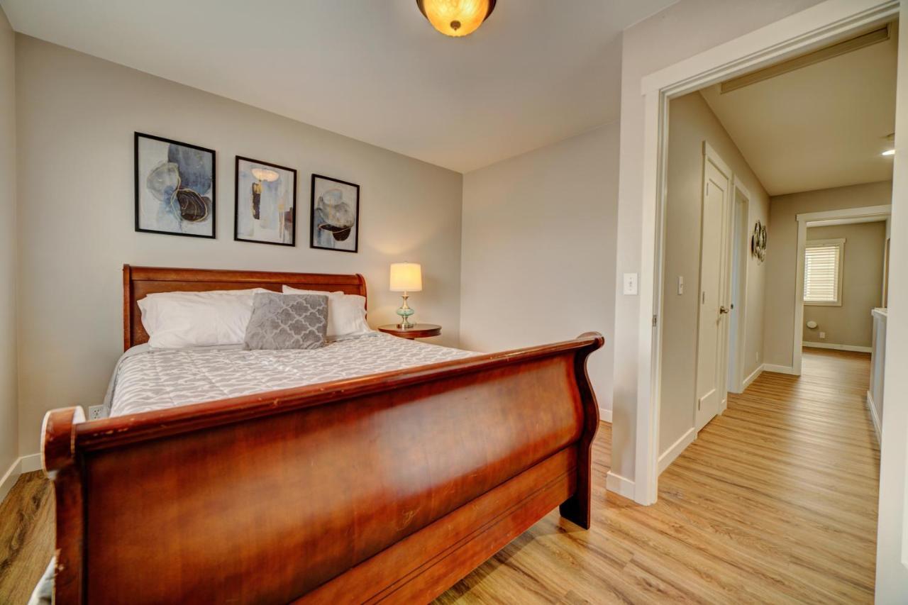 Cozy 2 Bedroom Townhouse In Northgate Seattle