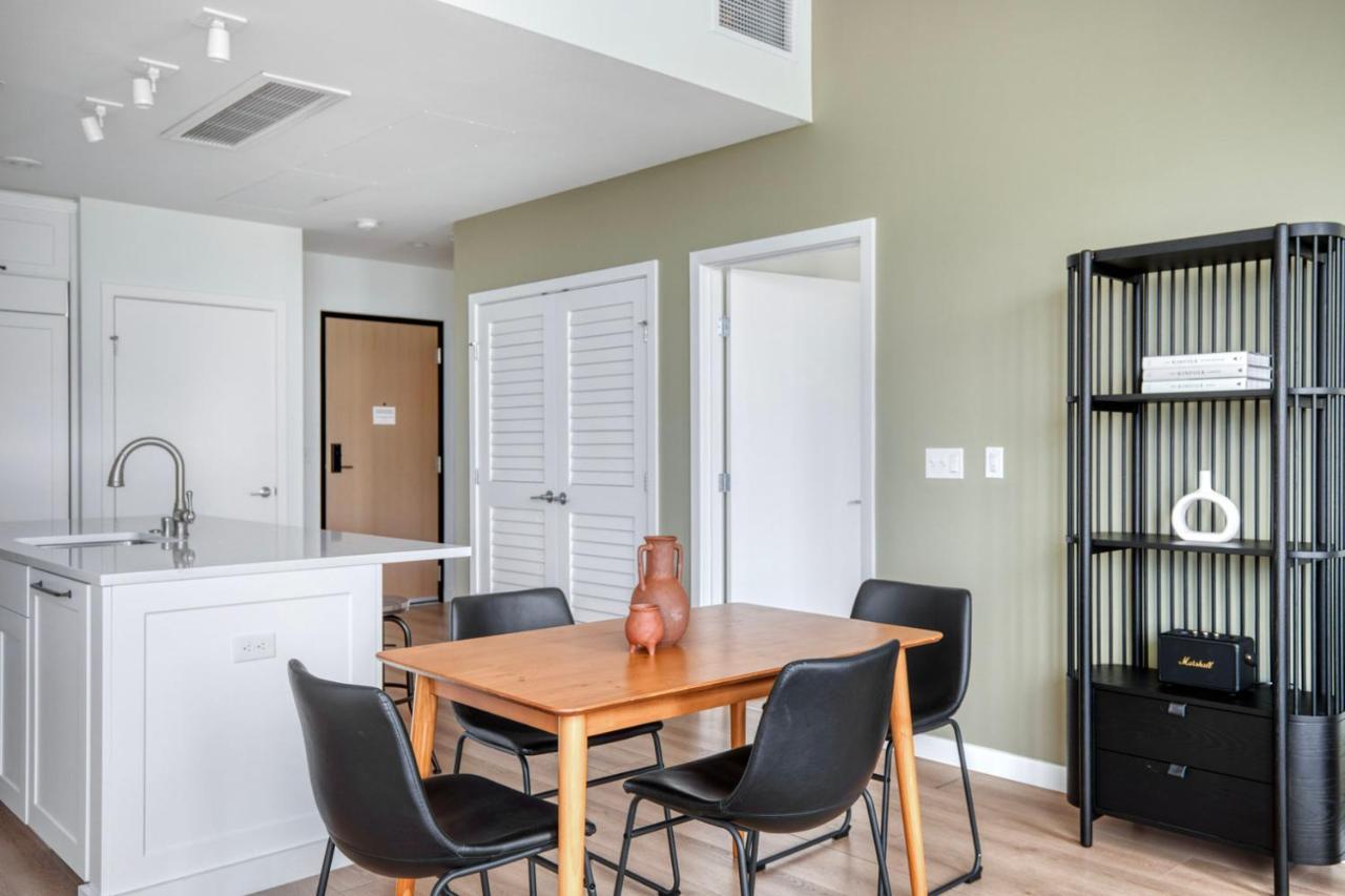 South Union 2br W Gym Roof Nr Restaurants Sea-554 *