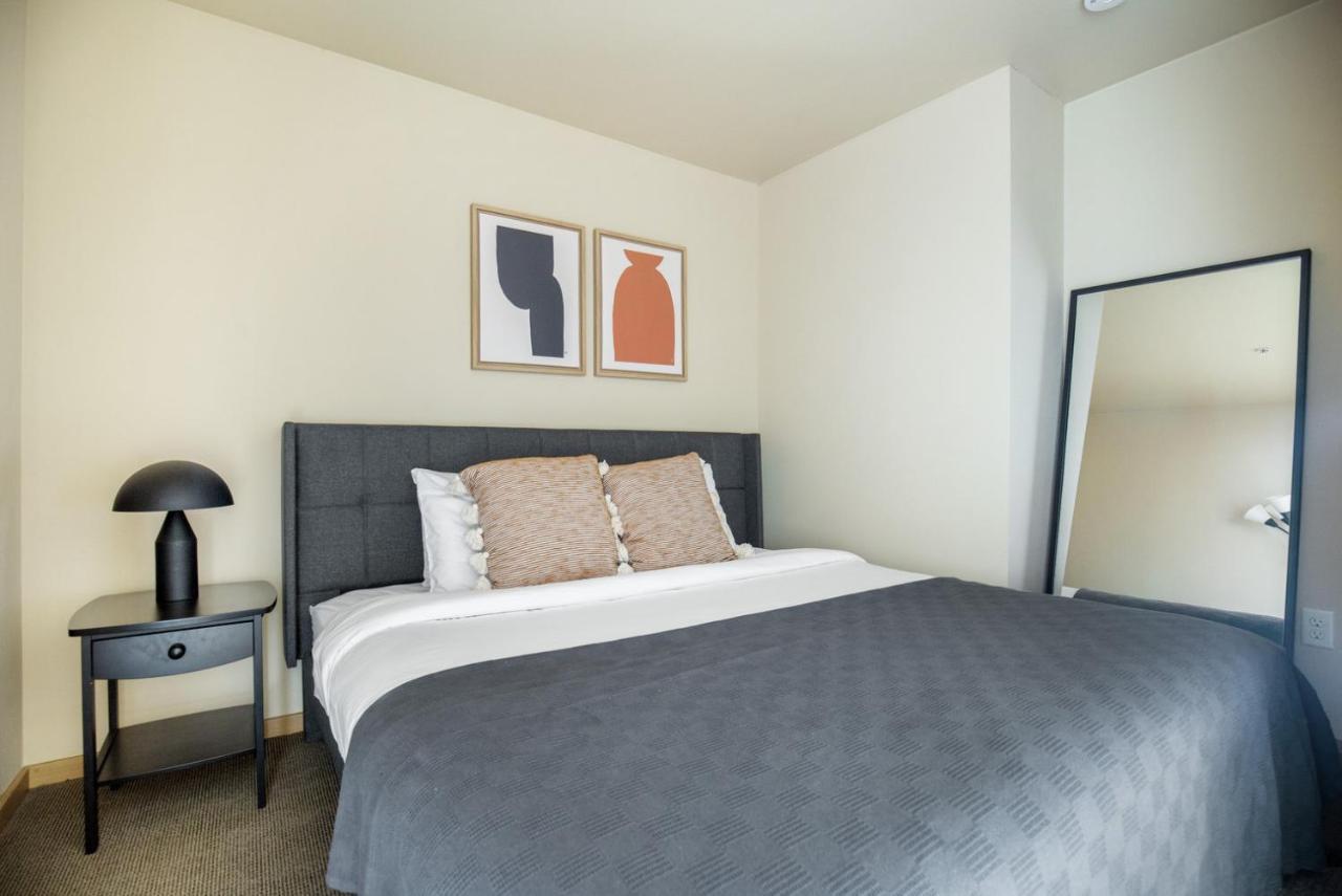 Queen Anne 1br W Gym Wd Lounge Roof Deck Sea-568 Apartment *