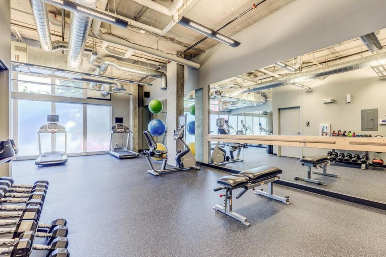 Queen Anne 1br W Gym Wd Lounge Roof Deck Sea-568 Apartment