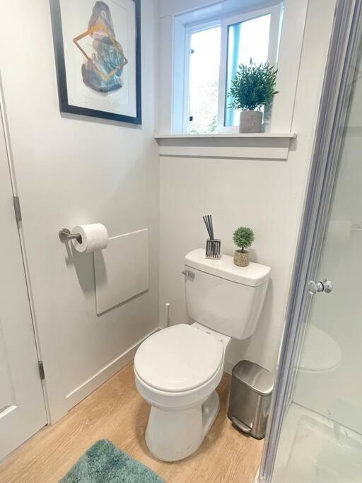 Holiday home New Private Tiny Near Greenlake/lightrail/i-5 Seattle