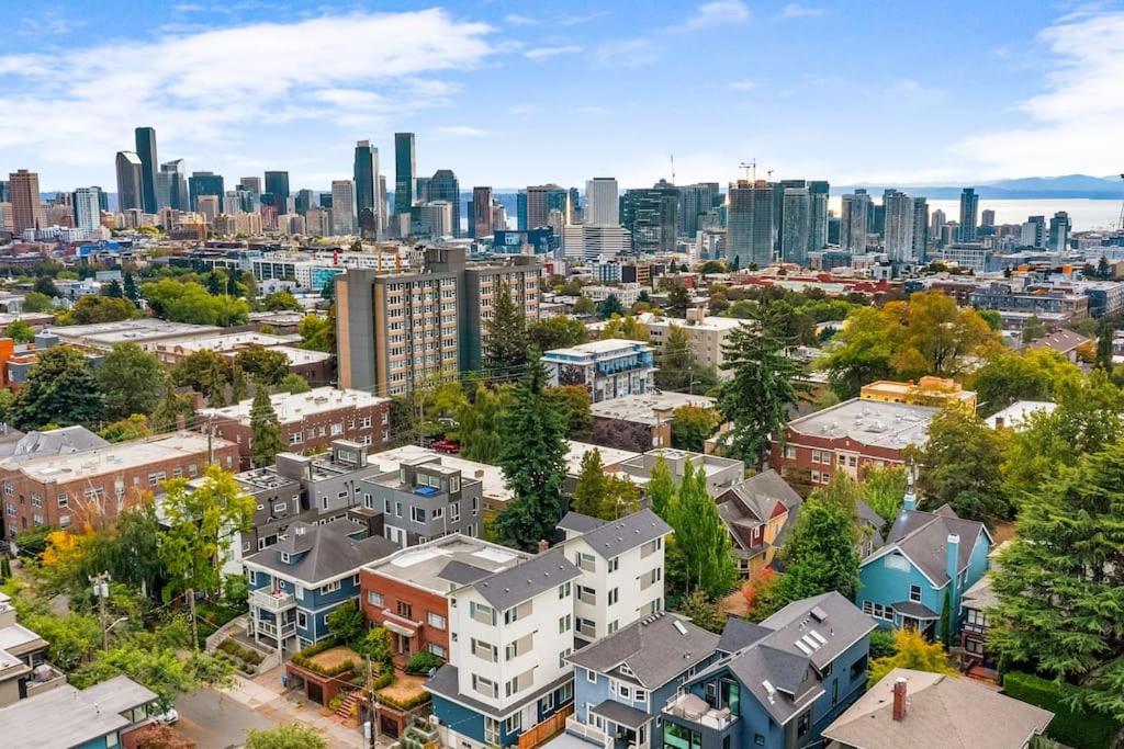 Vhagar's Valyria's Vista * Seattle