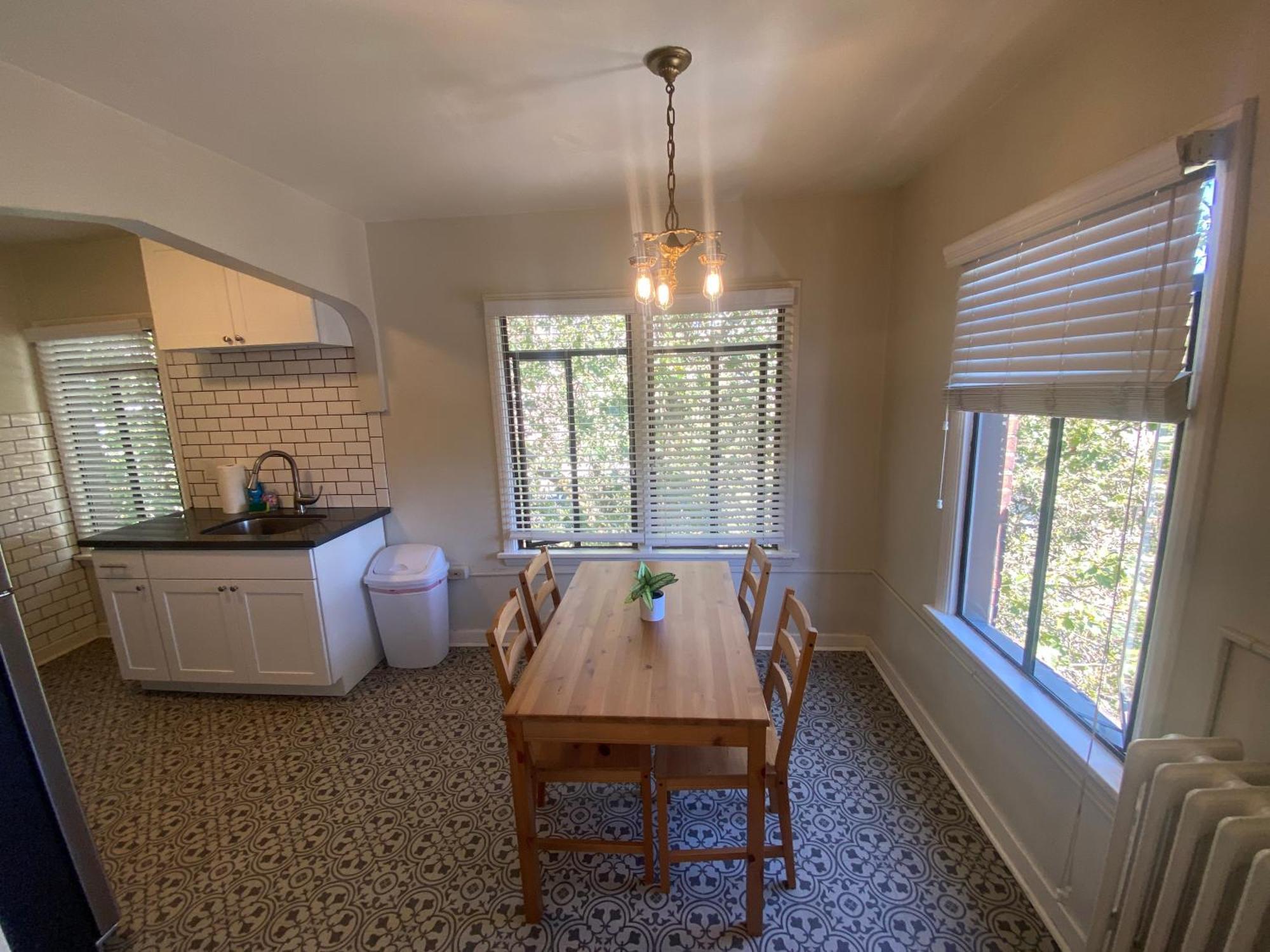 Apartment Furnished - Climate Pledge Arena Next Door