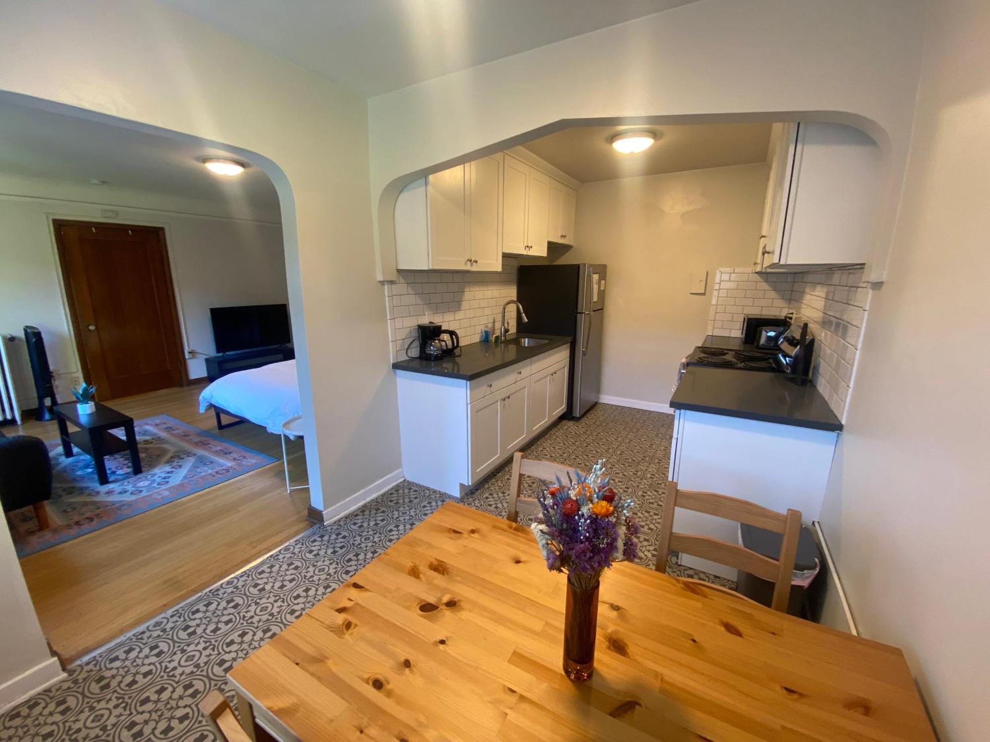 Furnished - Climate Pledge Arena Next Door Apartment