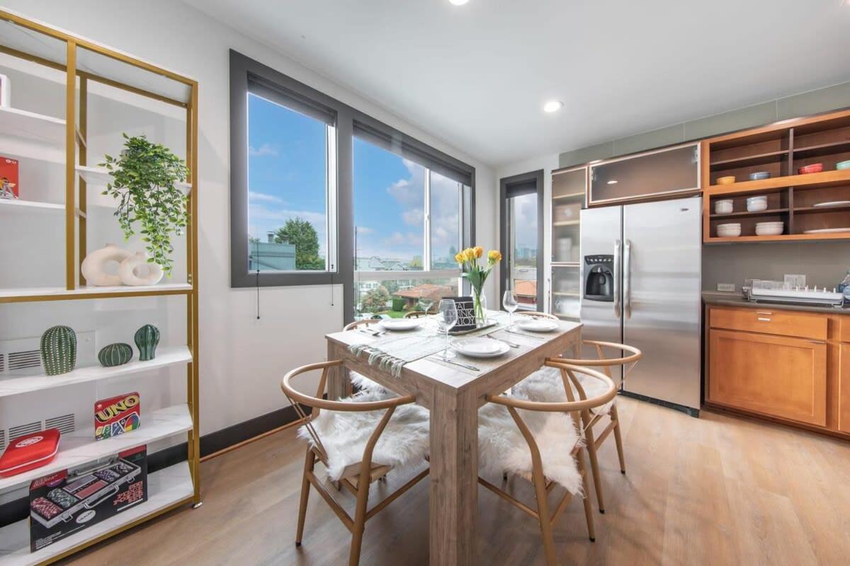 Queen Anne Modern Family Free Parking - Slu - Gym Holiday home *