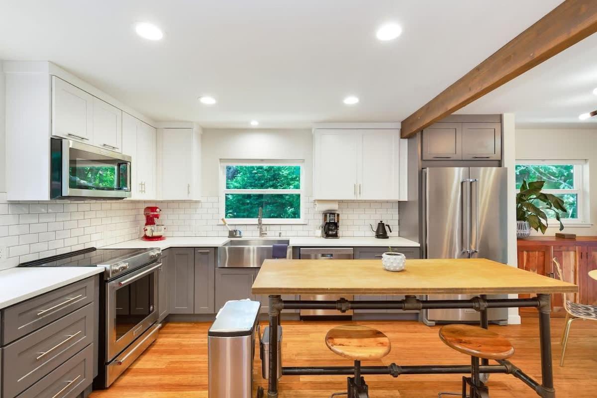 3bd Remodeled Near