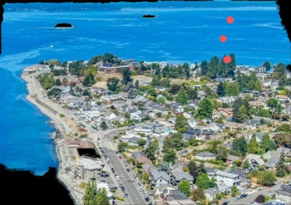 Holiday home Alki Cottage, New, 2 Bedrooms, 2 Bathrooms, Near Beach, Ac, Wd, Parking