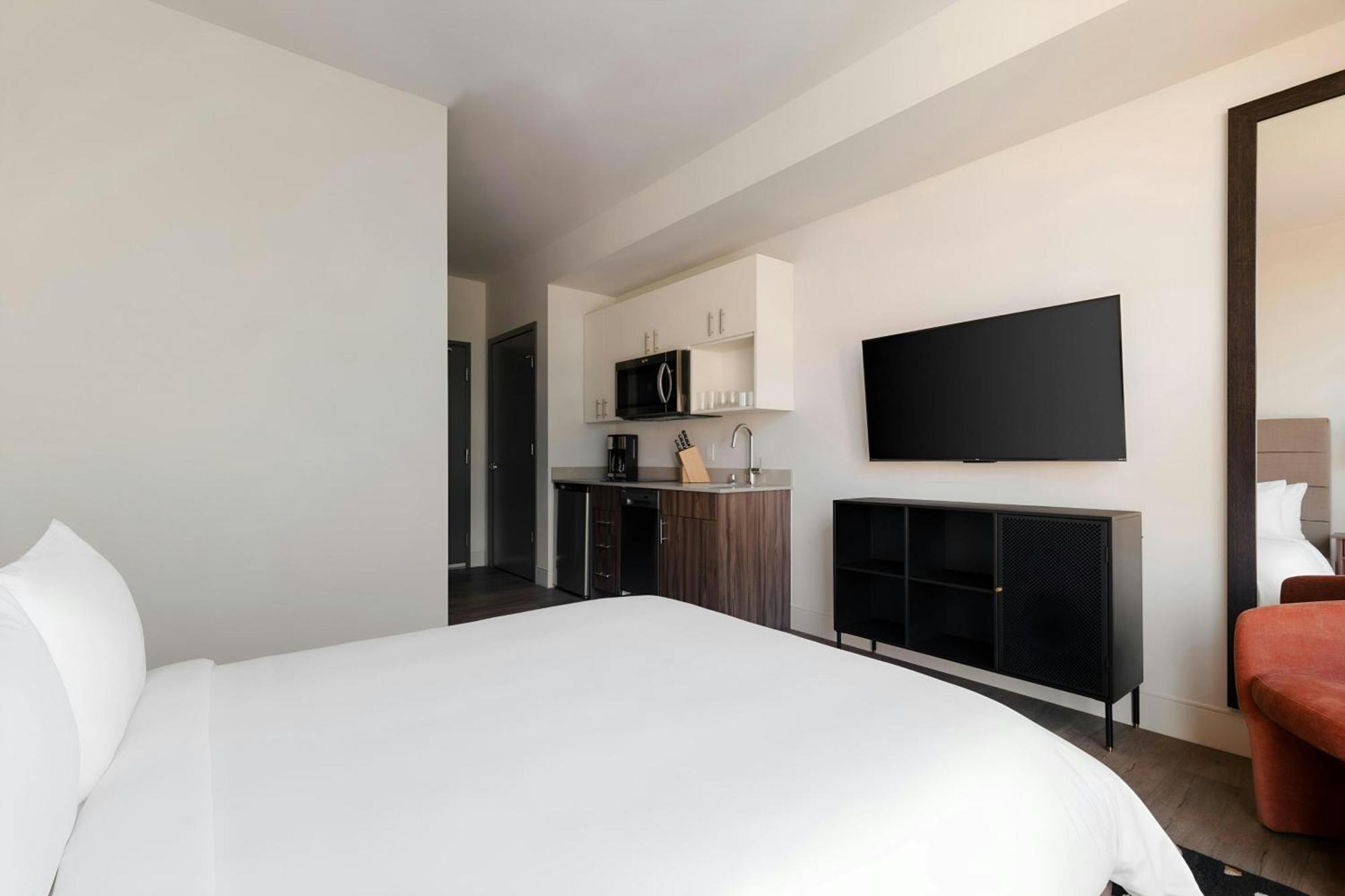 Sonder Pivot Capitol Hill Hotel 3*