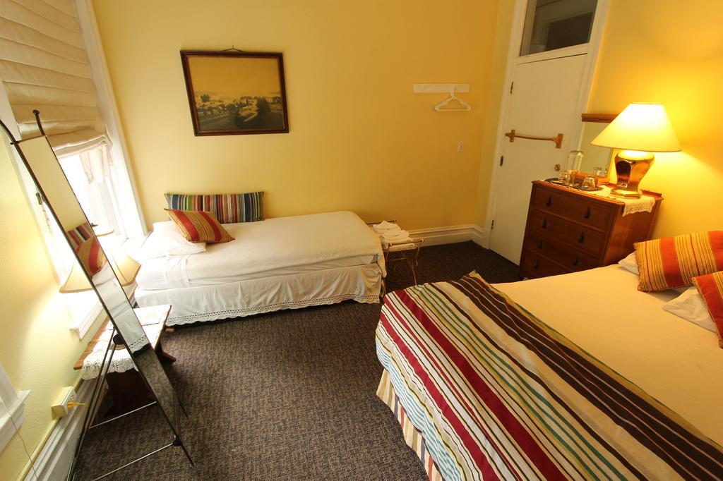 Bed & Breakfast Nichols Seattle